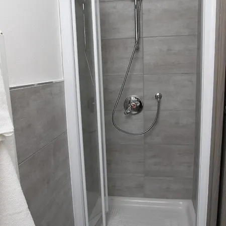 Carducci Alojamento de Acomodação e Pequeno-almoço 4*