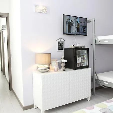 Carducci B&B 코모