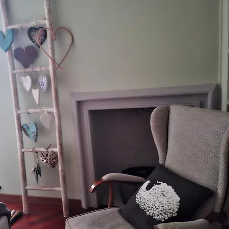 Carducci Bed and Breakfast Όπως