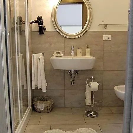 Carducci Bed & Breakfast 4*