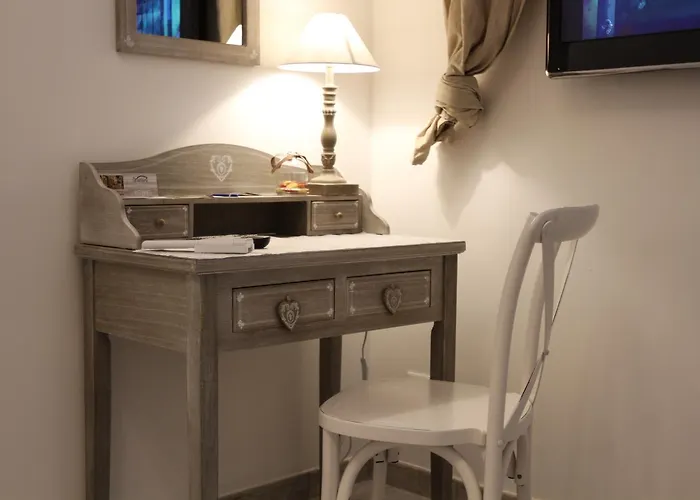 Carducci Bed and Breakfast 4*