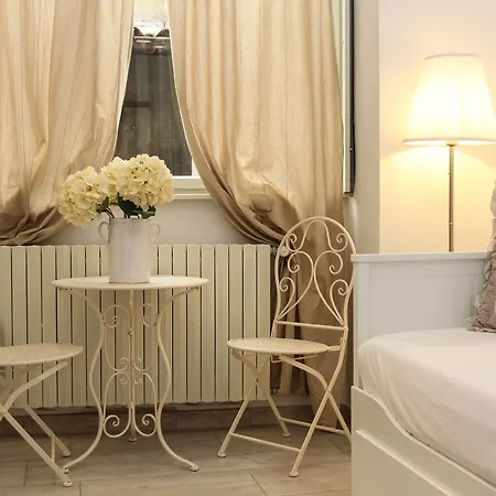 Carducci Bed & Breakfast Como